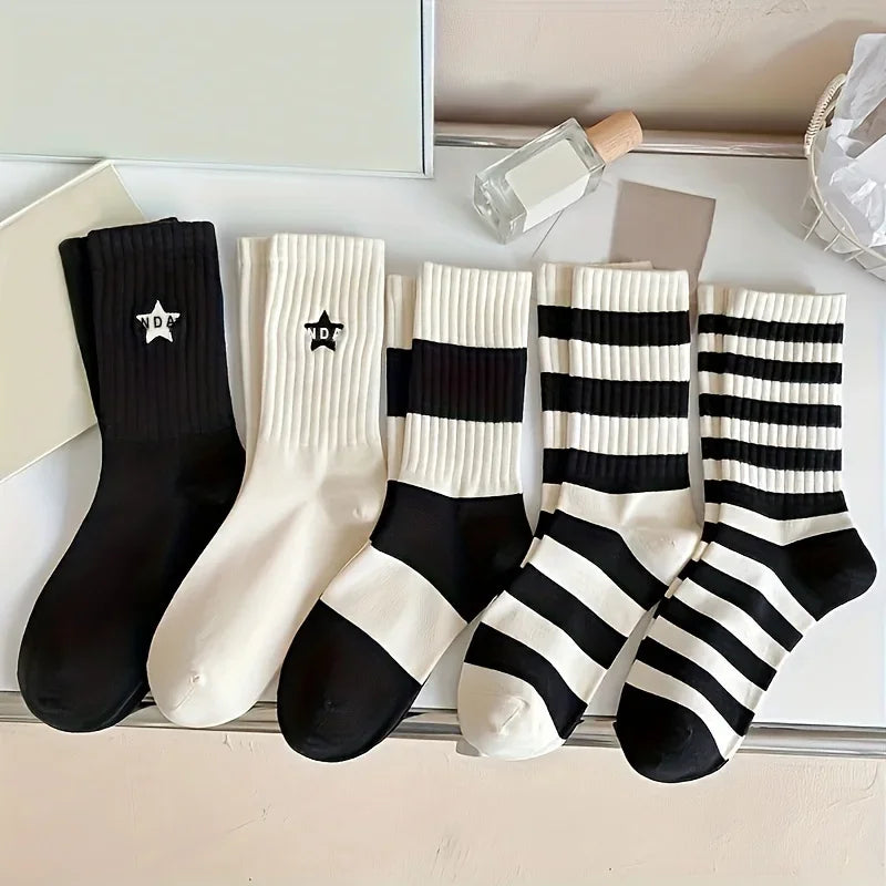 Womens Socks Black and White Bundle 5x